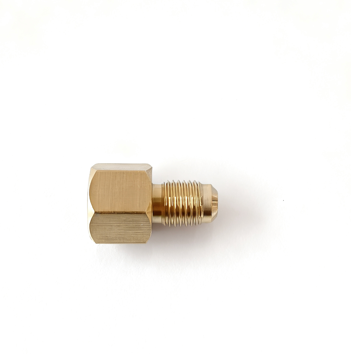 Brass adapter with internal and external thread reducing brass connector for refrigeration (without nut)